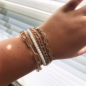 Gold bracelet set!